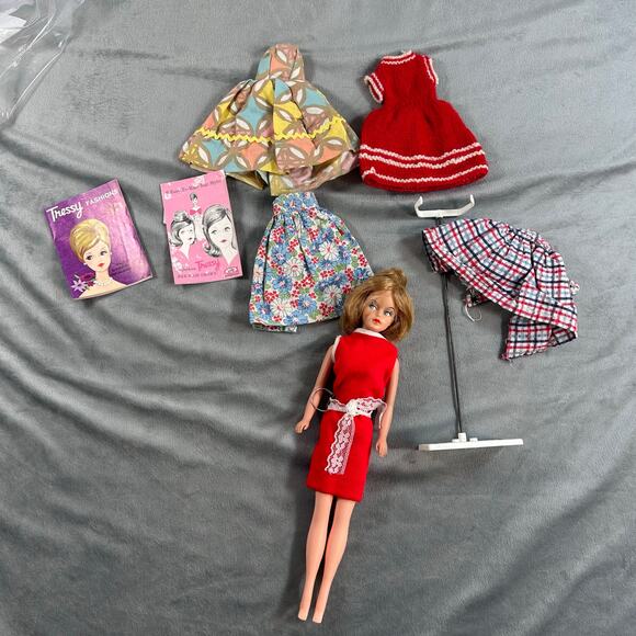 Tressy Other - Vintage 1960's Tressy Doll with growing hair